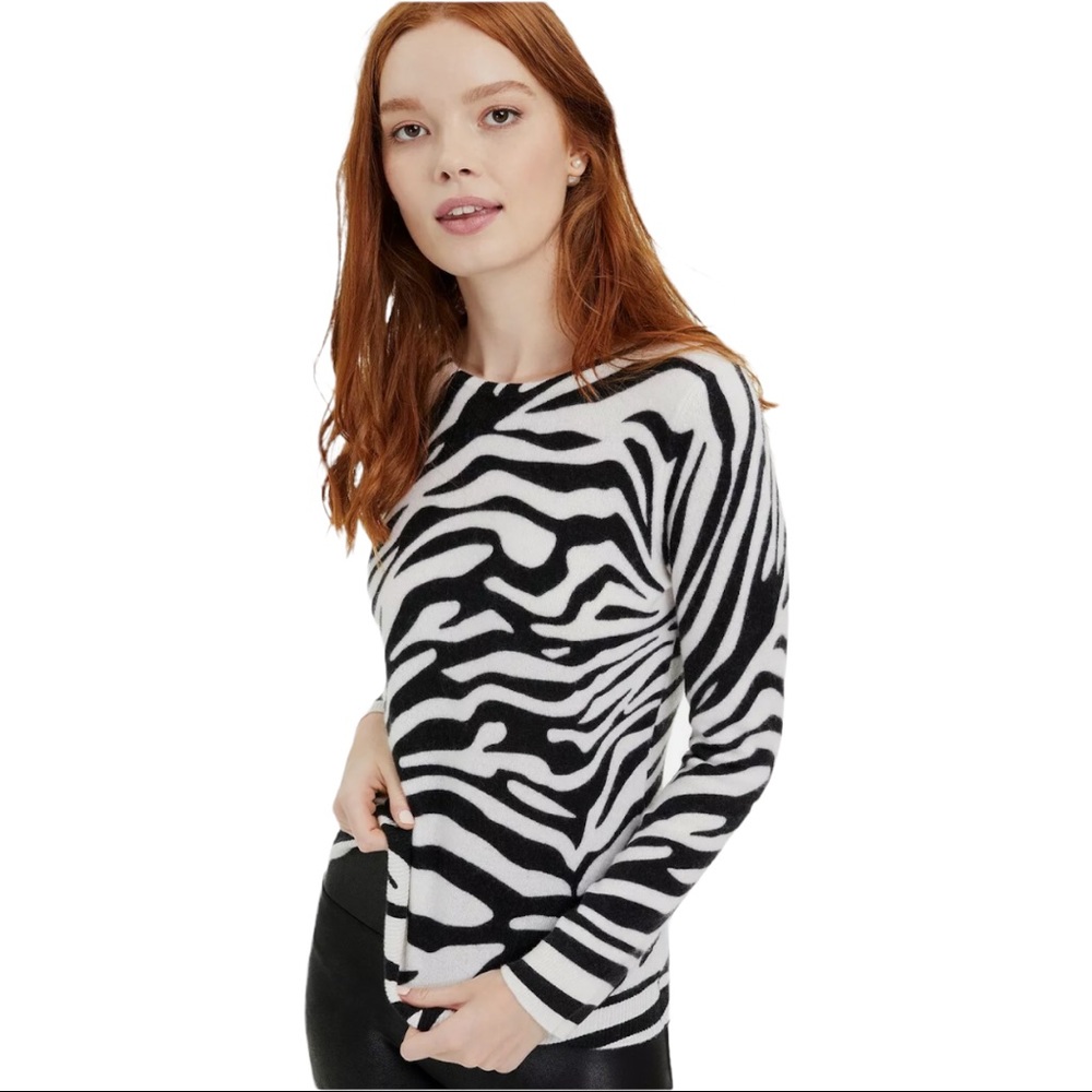 NWT Luxury Cashmere Charter Club Zebra Cashmere Sweater Crew Neck Small